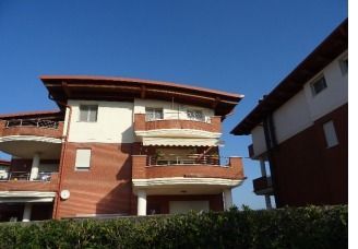 Appartamento in residenziale in Via ortona 16