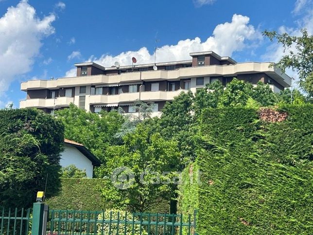 Appartamento in residenziale in Via Monsignor Paleari