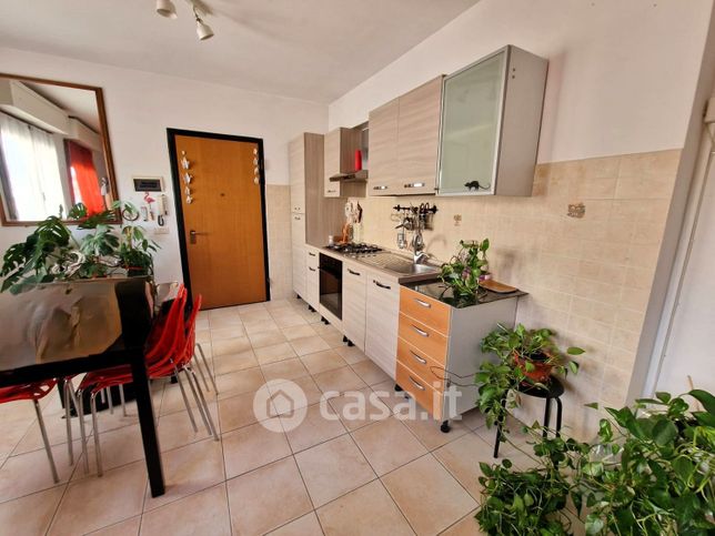 Appartamento in residenziale in Via degli Aiali 13