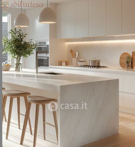 Appartamento in residenziale in Via Michelangelo Buonarroti
