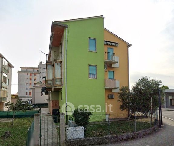 Appartamento in residenziale in Via Liguria 2