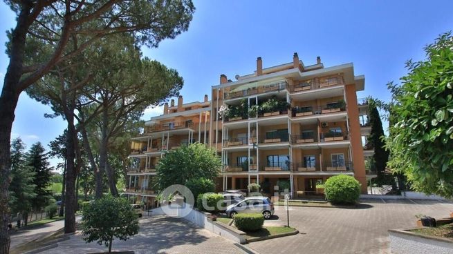Appartamento in residenziale in Via Giulio Galli 71