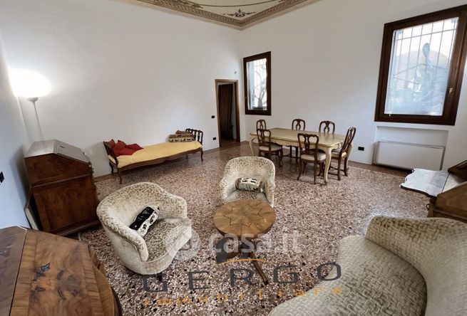 Appartamento in residenziale in Via Bosco Wollemborg