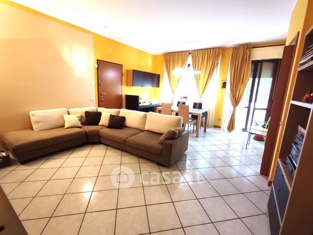 Appartamento in residenziale in Via Milano 15