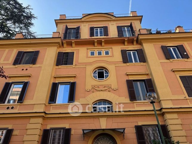 Appartamento in residenziale in Via Raffaele Stern