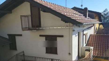 Casa indipendente in residenziale in Vicolo del Sasso 7