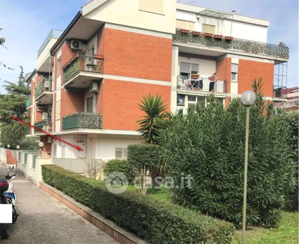 Appartamento in residenziale in Via Taurianova 4