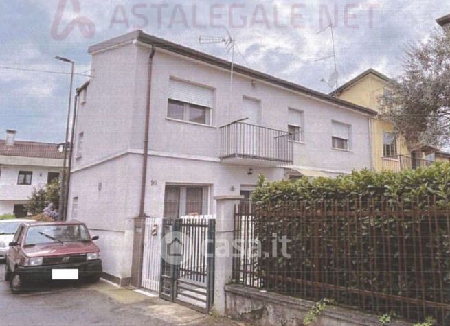 Appartamento in residenziale in Via A. Pinazza 14
