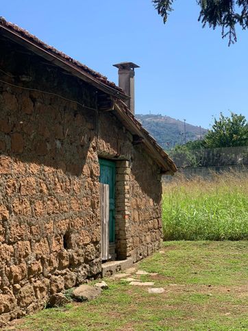 Terreno edificabile in residenziale in Via Folcarotonda