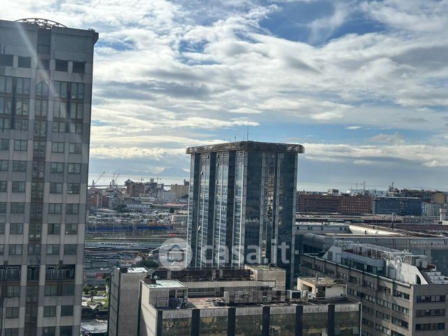 Ufficio in commerciale in Via Giovanni Porzio 98