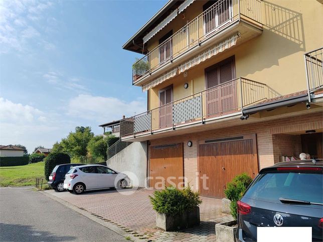 Appartamento in residenziale in Via L. Tatti 5