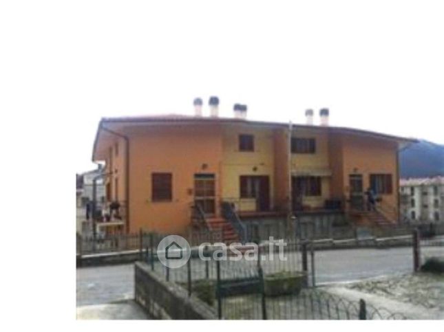 Appartamento in residenziale in Via delle Viole 4