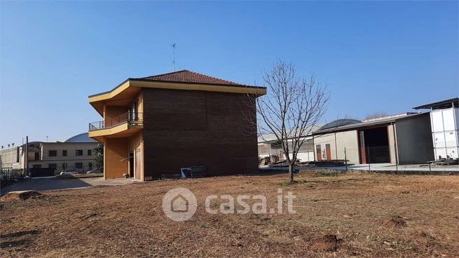 Terreno edificabile in residenziale in Via la Valle