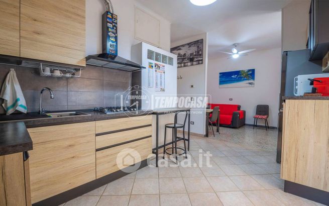 Appartamento in residenziale in Via Dolomiti