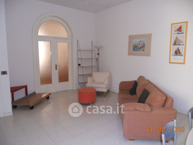 Appartamento in residenziale in Via FARINI