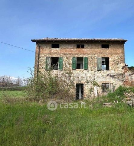Rustico/casale in residenziale in 