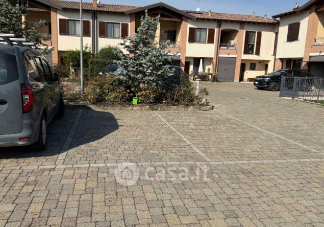 Villetta a schiera in residenziale in Via Leonardo Da Vinci 26