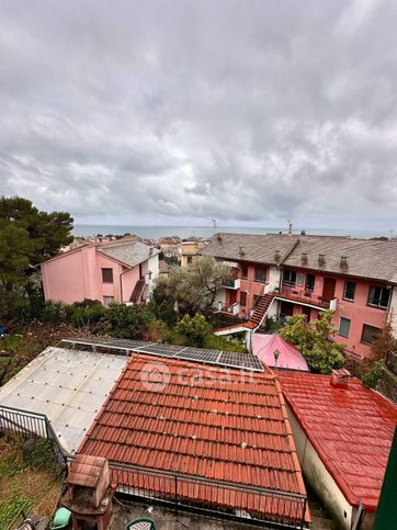 Casa indipendente in residenziale in Via Caiero