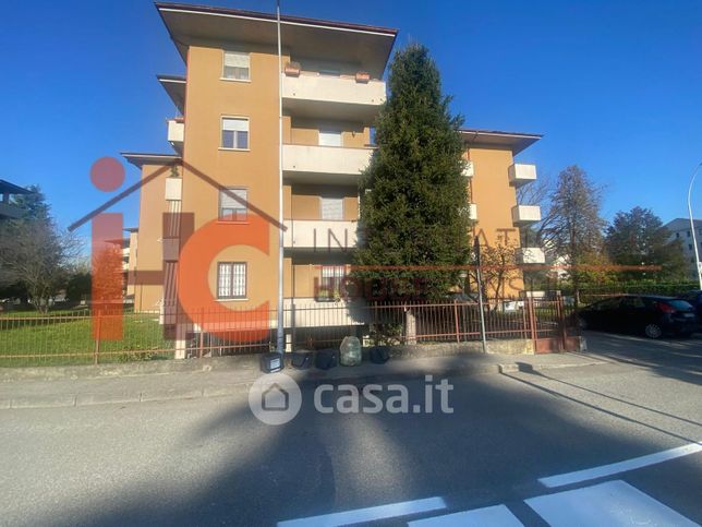 Appartamento in residenziale in Via Stelvio 7