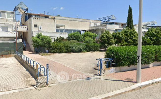 Appartamento in residenziale in Via Omero 59