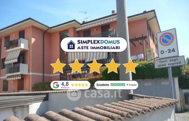 Appartamento in residenziale in Via G. Leopardi