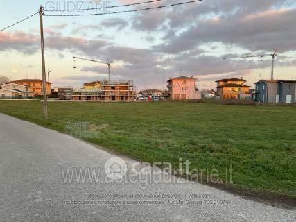 Terreno agricolo in commerciale in Via Arginotto 4