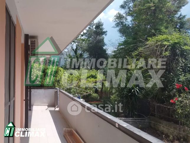 Appartamento in residenziale in Via Capitano Luigi Laviano