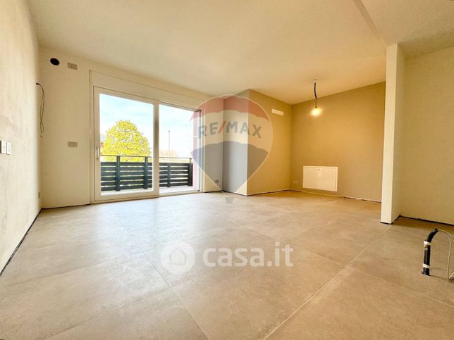 Appartamento in residenziale in Via Chiavris 54