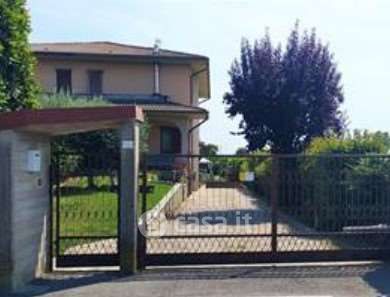 Casa bi/trifamiliare in residenziale in Via Gasgnoli 97