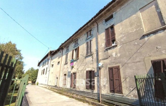 Appartamento in residenziale in Piazza Giulio Carcano 4