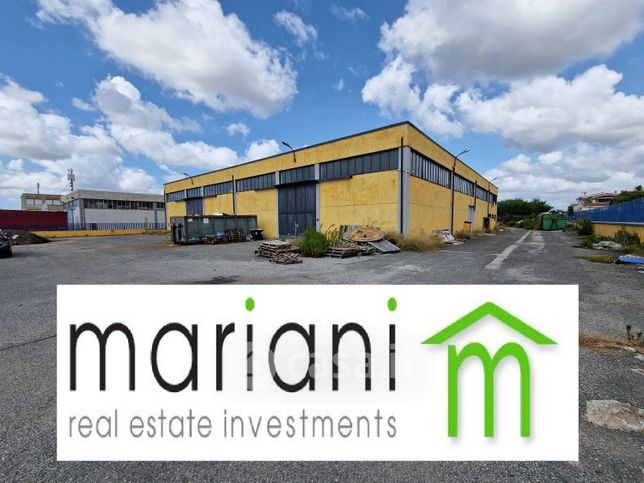 Capannone in commerciale in Strada Statale 7