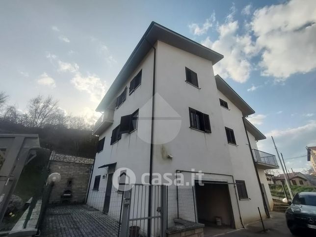 Casa indipendente in residenziale in SP 35bis 1