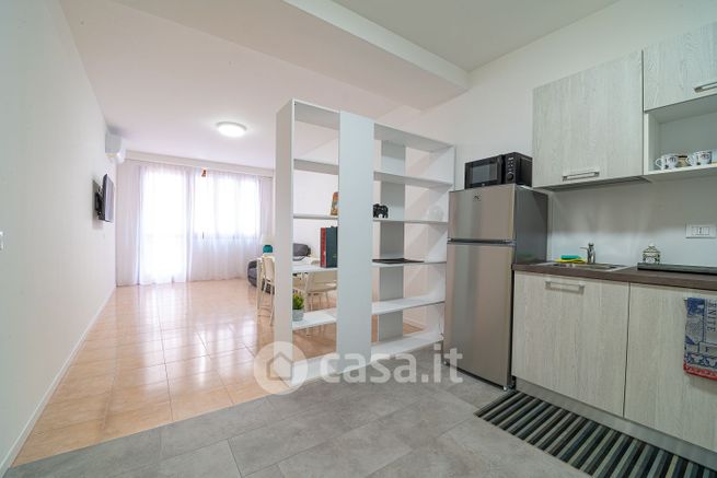 Appartamento in residenziale in Viale Certosa 26