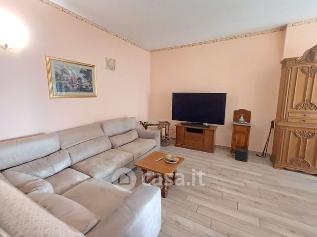 Appartamento in residenziale in Via dei Monti Cimini 23