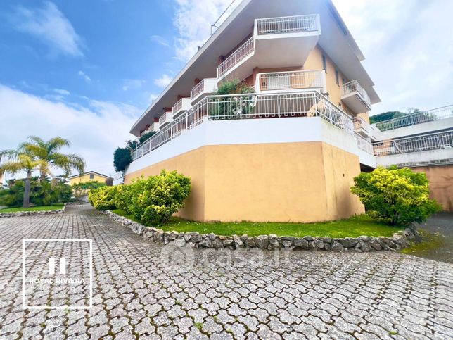 Box/posto auto in residenziale in Via Padre Semeria 424