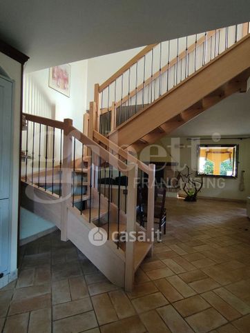 Villa in residenziale in Strada Mornano