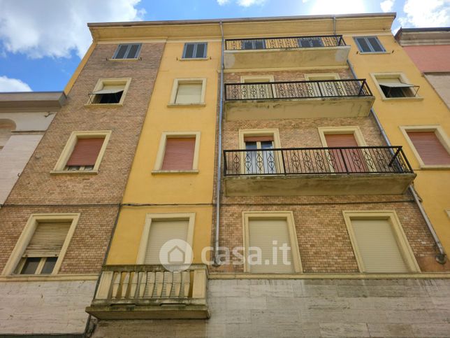 Appartamento in residenziale in Via Trotti 92