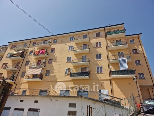 Appartamento in residenziale in Via Circumvallazione