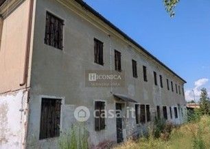 Casa indipendente in residenziale in Strada di Santa Bona Vecchia