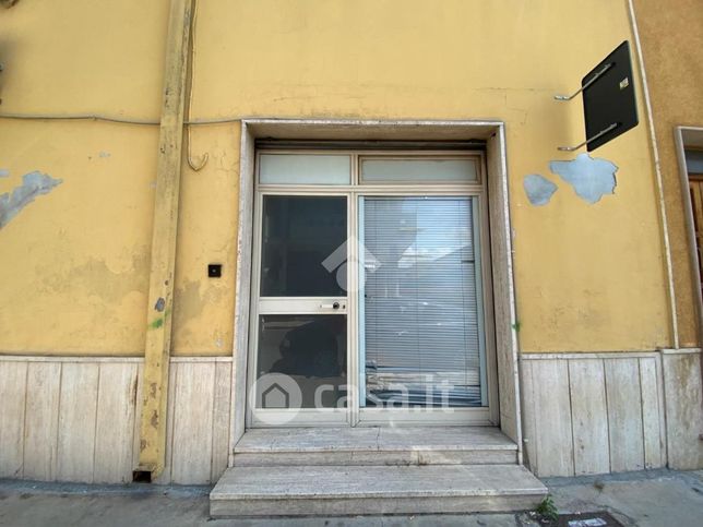 Casa indipendente in residenziale in 