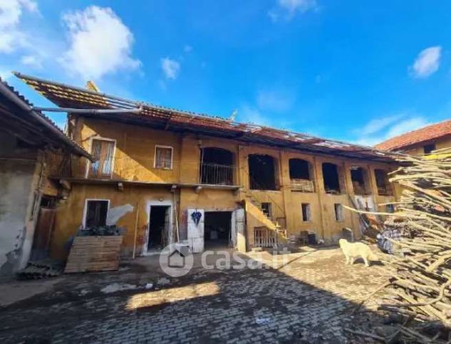 Rustico/casale in residenziale in Strada Coasso
