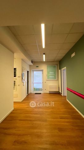 Ufficio in commerciale in Contrada Porta Santa Croce