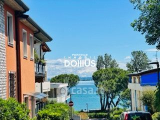 Appartamento in residenziale in Via B. Vighenzi