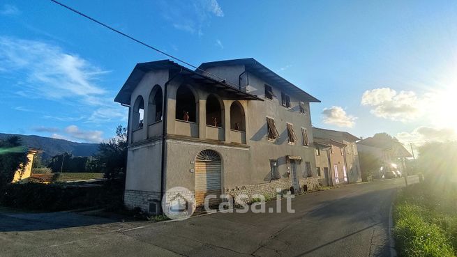 Casa indipendente in residenziale in Via di Poggio Seconda