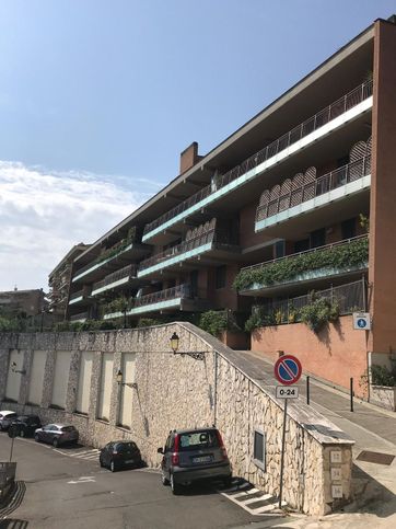 Appartamento in residenziale in Via Enrico Mancini