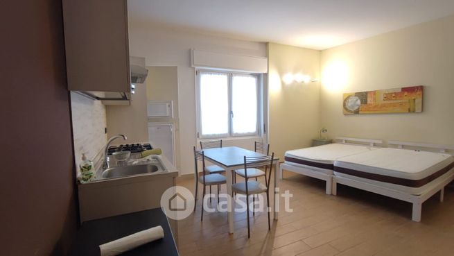 Appartamento in residenziale in Via Napoleona