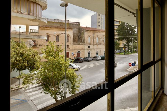Appartamento in residenziale in Viale Tenente Lena 79