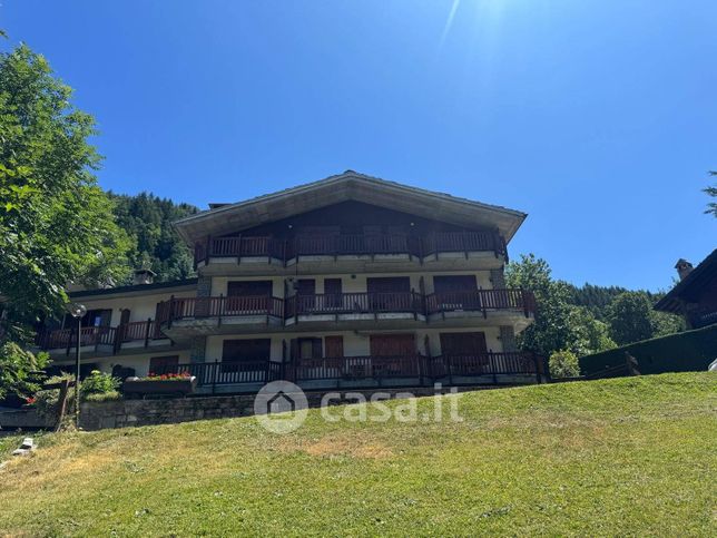 Appartamento in residenziale in Strada del Pussey