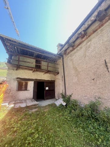 Baita/bungalow/chalet/trullo in residenziale in Frazione Chianale