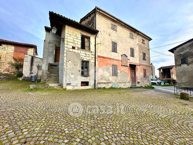 Casa indipendente in residenziale in Via dell'Oratorio 2